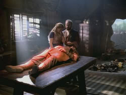 extant_HTLJ_3x18-ReignOfTerror_03602