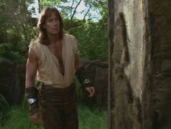 extant_HTLJ_3x18-ReignOfTerror_03623