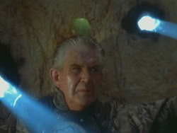 extant_HTLJ_3x18-ReignOfTerror_03765