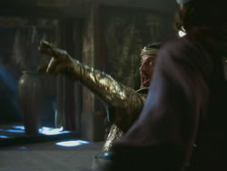 extant_HTLJ_3x18-ReignOfTerror_03771