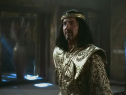 extant_HTLJ_3x18-ReignOfTerror_03794