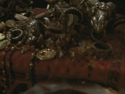 extant_HTLJ_3x18-ReignOfTerror_03890
