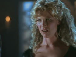 extant_HTLJ_3x18-ReignOfTerror_04320