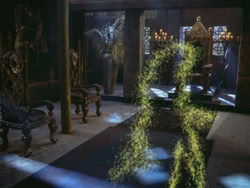 extant_HTLJ_3x18-ReignOfTerror_04375