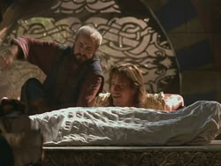 extant_HTLJ_3x18-ReignOfTerror_04402
