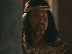 extant_HTLJ_3x18-ReignOfTerror_04423