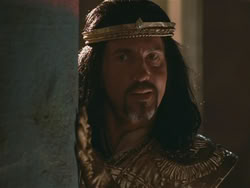 extant_HTLJ_3x18-ReignOfTerror_04426