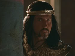 extant_HTLJ_3x18-ReignOfTerror_04431