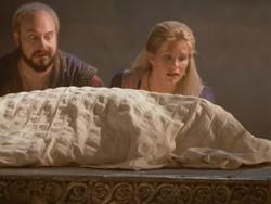extant_HTLJ_3x18-ReignOfTerror_04529