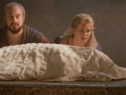 extant_HTLJ_3x18-ReignOfTerror_04530