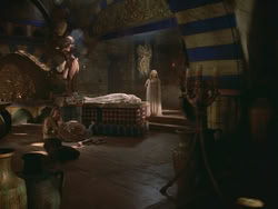 extant_HTLJ_3x18-ReignOfTerror_04563