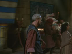 extant_HTLJ_3x18-ReignOfTerror_04743