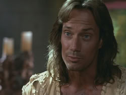 extant_HTLJ_3x18-ReignOfTerror_04852
