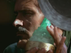 extant_HTLJ_3x19-TheEndOfTheBeginning_00568
