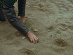 extant_HTLJ_3x19-TheEndOfTheBeginning_01262