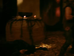 extant_HTLJ_4x05-StrangerInAStrangeWorld_00010