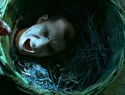 extant_HTLJ_4x05-StrangerInAStrangeWorld_00107