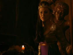 extant_HTLJ_4x05-StrangerInAStrangeWorld_00177