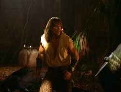 extant_HTLJ_4x05-StrangerInAStrangeWorld_00210