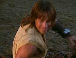 extant_HTLJ_4x05-StrangerInAStrangeWorld_00310