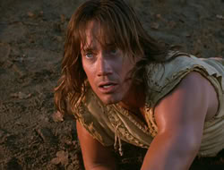 extant_HTLJ_4x05-StrangerInAStrangeWorld_00319