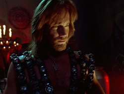 extant_HTLJ_4x05-StrangerInAStrangeWorld_00526