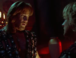 extant_HTLJ_4x05-StrangerInAStrangeWorld_00528