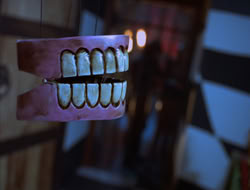 extant_HTLJ_4x05-StrangerInAStrangeWorld_00982
