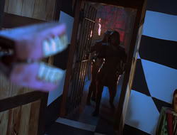 extant_HTLJ_4x05-StrangerInAStrangeWorld_00988