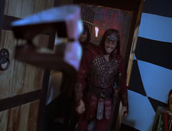 extant_HTLJ_4x05-StrangerInAStrangeWorld_00992