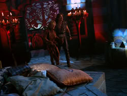extant_HTLJ_4x05-StrangerInAStrangeWorld_01422