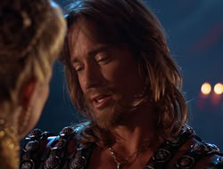 extant_HTLJ_4x05-StrangerInAStrangeWorld_01560