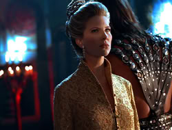 extant_HTLJ_4x05-StrangerInAStrangeWorld_01576
