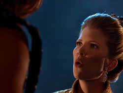 extant_HTLJ_4x05-StrangerInAStrangeWorld_01592