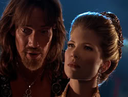extant_HTLJ_4x05-StrangerInAStrangeWorld_01632