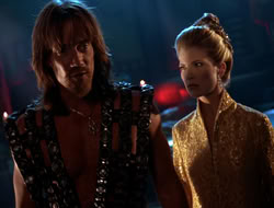 extant_HTLJ_4x05-StrangerInAStrangeWorld_01646