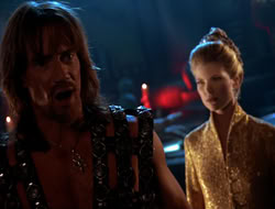 extant_HTLJ_4x05-StrangerInAStrangeWorld_01650