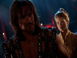 extant_HTLJ_4x05-StrangerInAStrangeWorld_01653