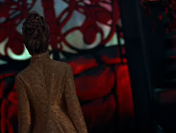 extant_HTLJ_4x05-StrangerInAStrangeWorld_01746