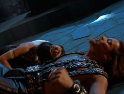 extant_HTLJ_4x05-StrangerInAStrangeWorld_01980