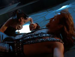 extant_HTLJ_4x05-StrangerInAStrangeWorld_01981