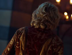 extant_HTLJ_4x05-StrangerInAStrangeWorld_02295