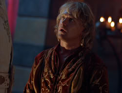 extant_HTLJ_4x05-StrangerInAStrangeWorld_02345