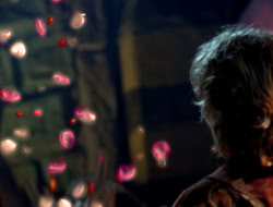 extant_HTLJ_4x05-StrangerInAStrangeWorld_02350