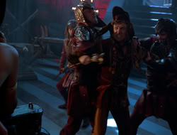 extant_HTLJ_4x05-StrangerInAStrangeWorld_03081