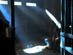 extant_HTLJ_4x05-StrangerInAStrangeWorld_03114