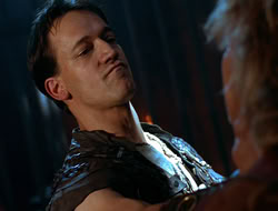 extant_HTLJ_4x05-StrangerInAStrangeWorld_03161