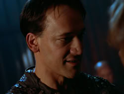 extant_HTLJ_4x05-StrangerInAStrangeWorld_03211