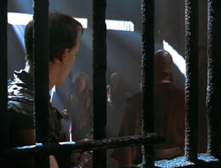 extant_HTLJ_4x05-StrangerInAStrangeWorld_03260