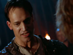 extant_HTLJ_4x05-StrangerInAStrangeWorld_03335